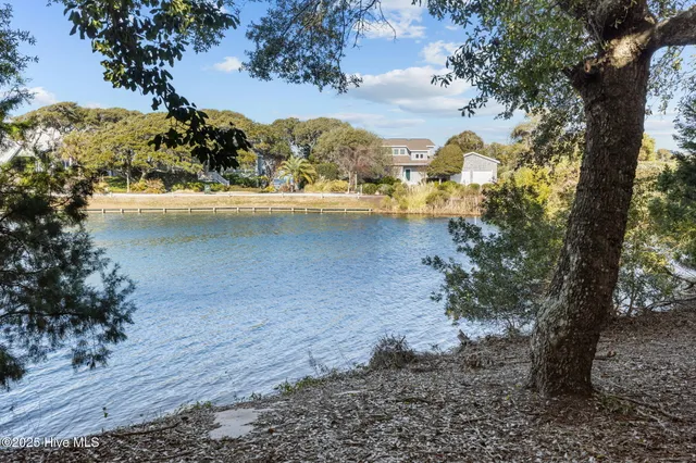 $910,000 | 518 Egret Lake Drive, Pine Knoll Shores, NC 28512