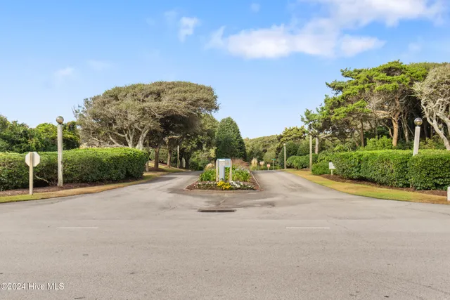 $910,000 | 518 Egret Lake Drive, Pine Knoll Shores, NC 28512