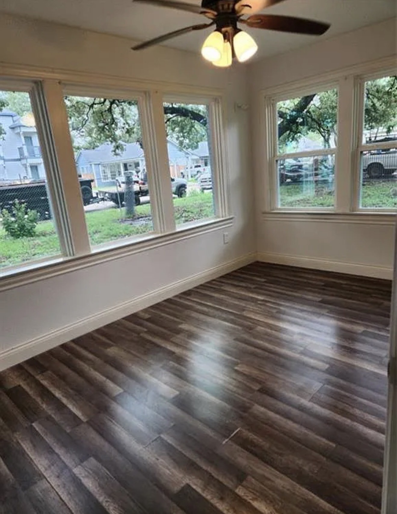 204 Center Street Pasadena, TX 77506 - Photo 6 of 13