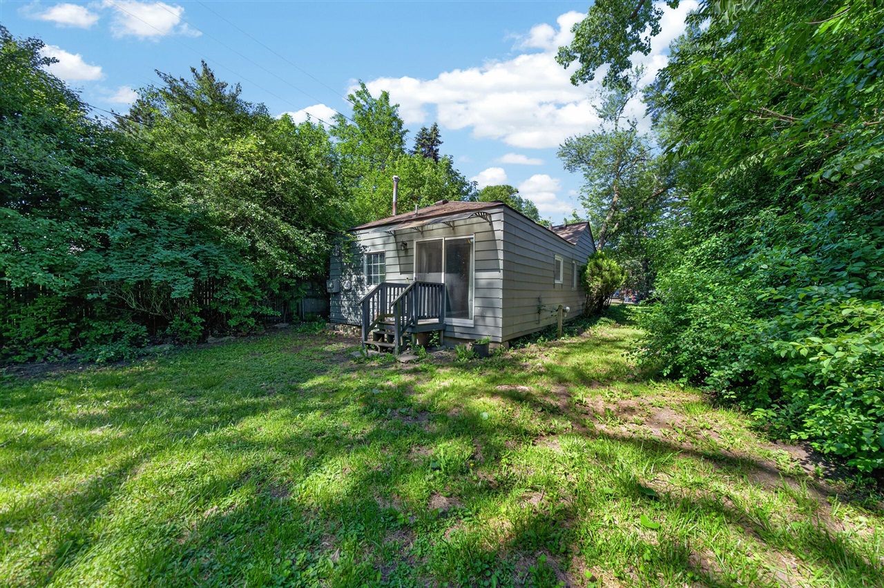 23830 Scotia Road Oak Park, MI 48237 - Photo 24 of 28