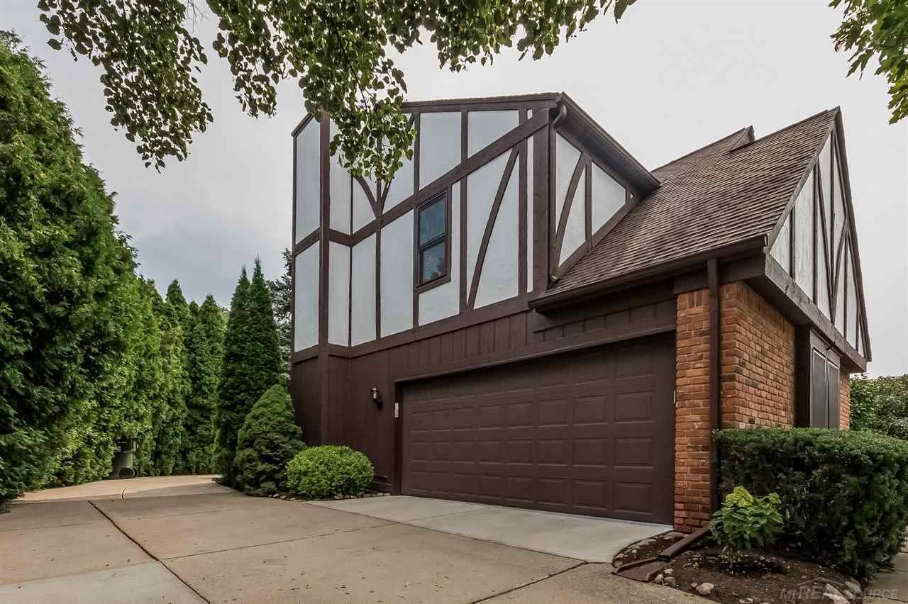 2300 North Fairview Lane Rochester Hills, MI 48306 - Photo 33 of 43