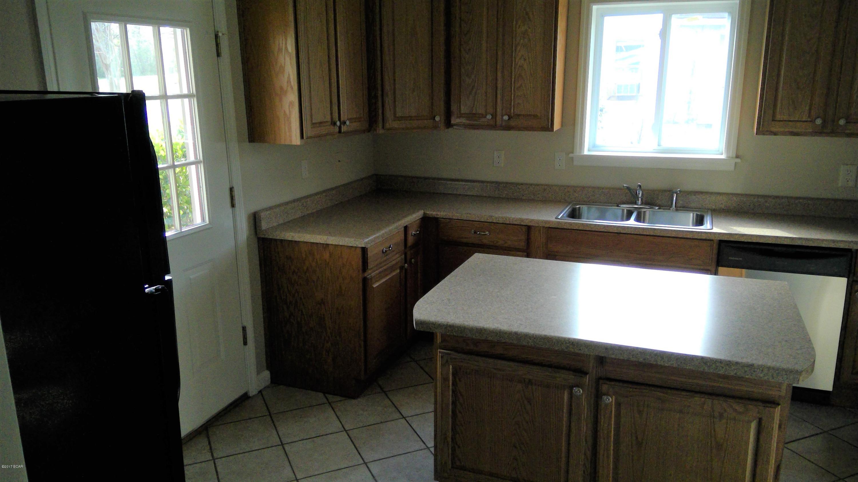 4392 Lee Road Marianna, FL 32448 - Photo 12 of 23 Gallery Image 12