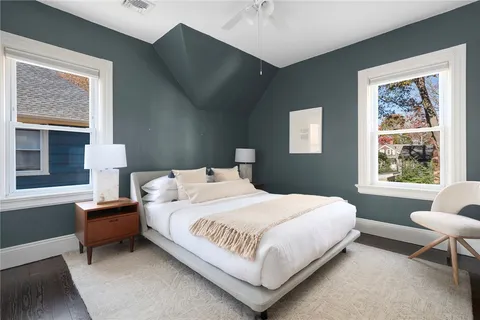 $925,000 | 32 Glendale Avenue, Providence, RI 02906