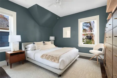 $925,000 | 32 Glendale Avenue, Providence, RI 02906