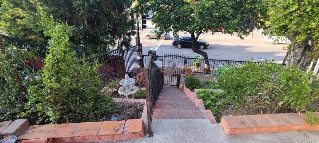 2478 Colorado Boulevard Eagle Rock, CA 90041 - Photo 3 of 14 a view of a garden with pathway