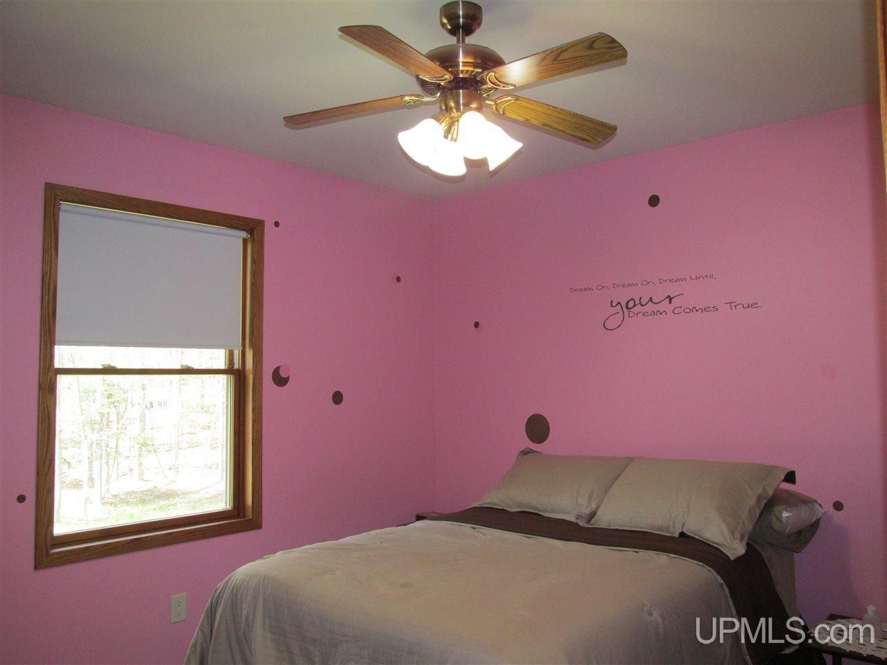 6388 L L.5 Road Gladstone, MI 49837 - Photo 23 of 49