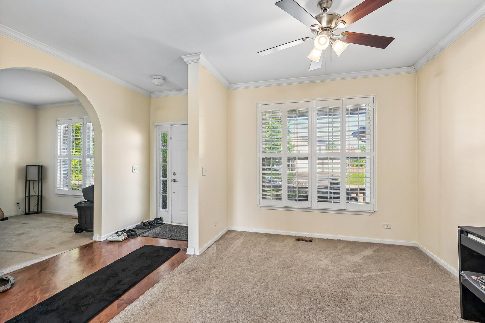 9482 Inverness Drive Huntley, IL 60142 - Photo 2 of 19