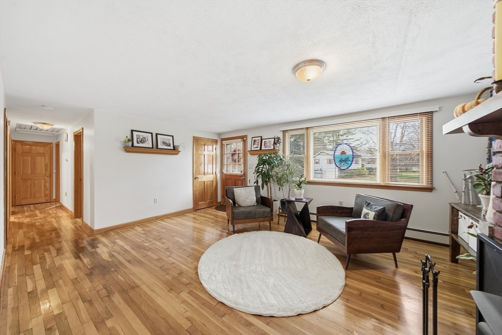 23 John Swift Road Acton, MA 01720 - Photo 9 of 38