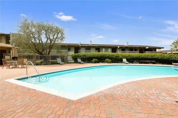 $2,700 | 6542 Ocean Crest Drive, Unit D305, Rancho Palos Verdes, CA 90275