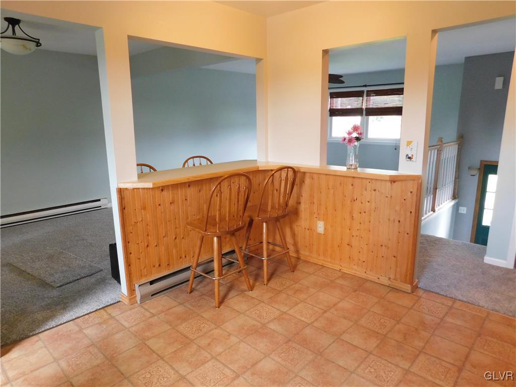 1083 Myrtle Road Walnutport, PA 18088 - Photo 5 of 24 Gallery Image 5