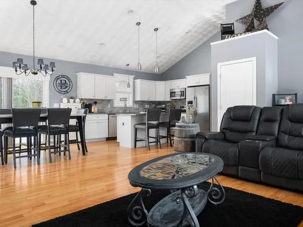 $969,000 | 12 Hillside Drive, Charlestown, RI 02813