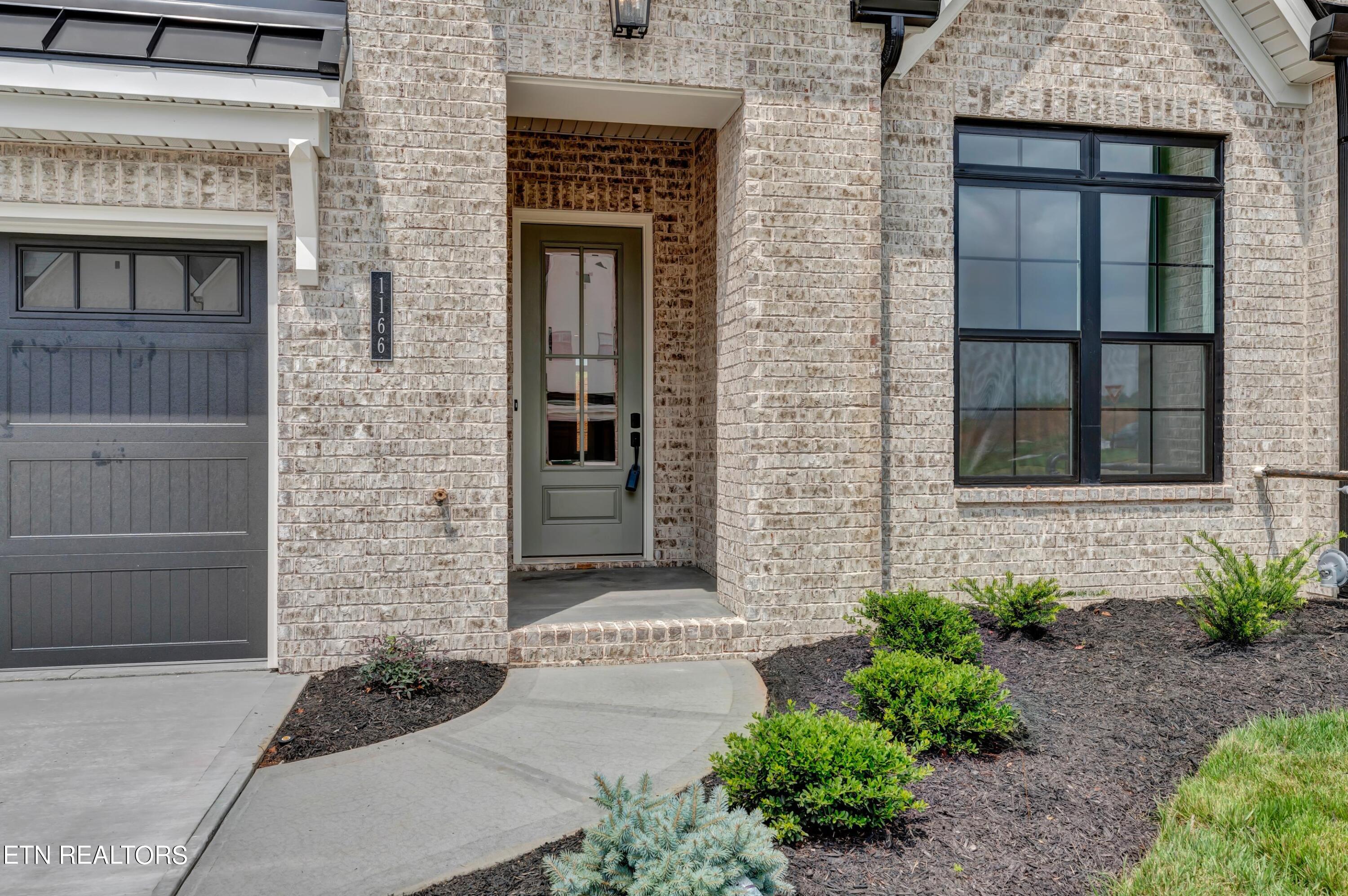 1166 Branch Hook Road Knoxville, TN 37934 - Photo 4 of 37 IMG_2675