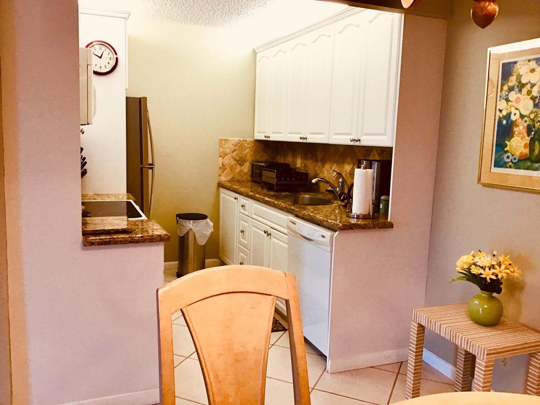 4008 Cornwall East Boca Raton, FL 33434 - Photo 2 of 27 0A260E3F-1939-4B06-853E-9CB04690E3E7 (1)