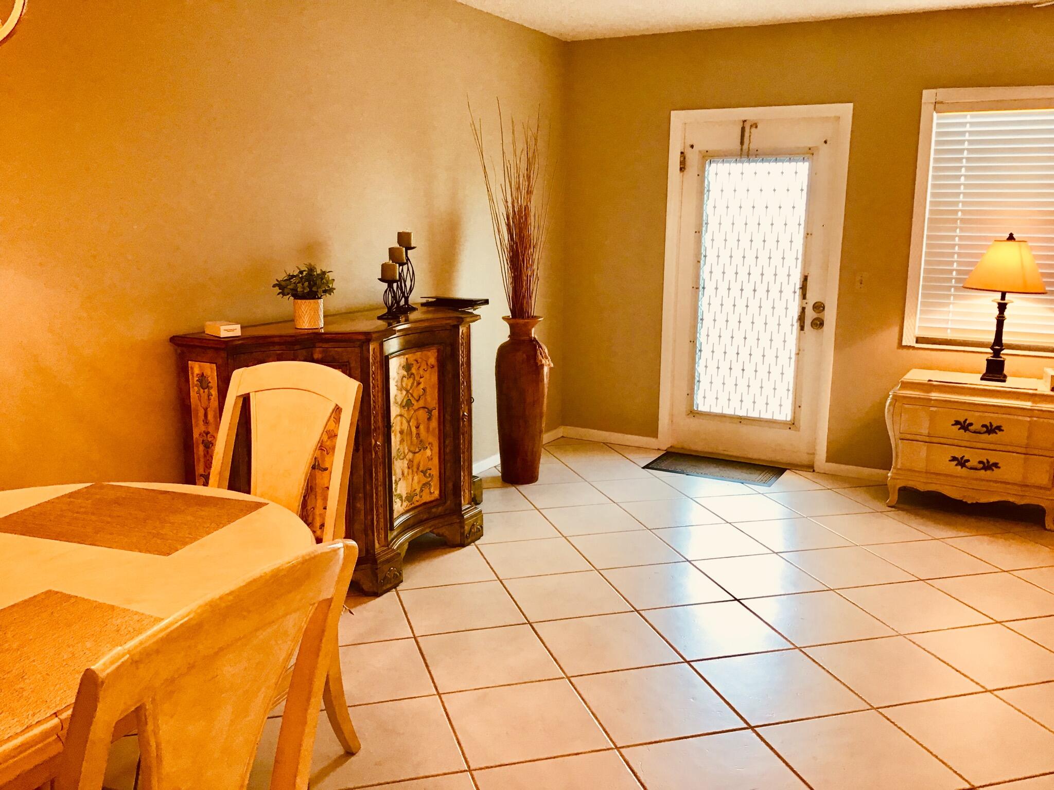 4008 Cornwall East Boca Raton, FL 33434 - Photo 9 of 27 90D37A55-4F32-4707-A373-CFB573CAB65F (1)