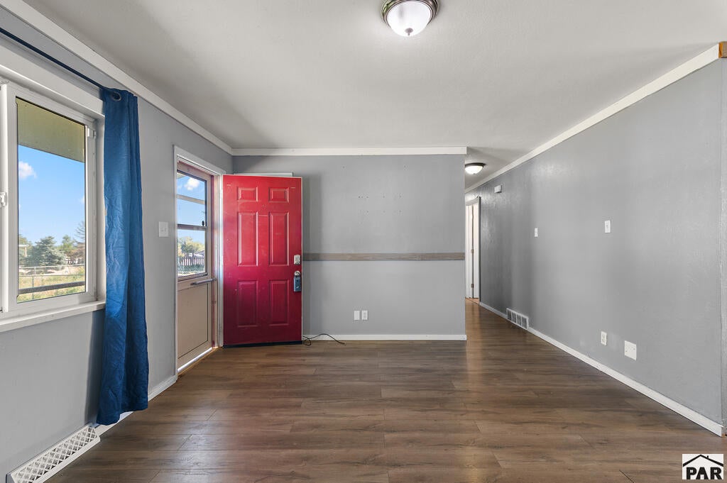 25822 Hillside Road Pueblo, CO 81006 - Photo 5 of 35 Gallery Image 5