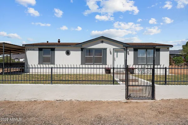 $285,000 | 22550 Henderson Street, Congress, AZ 85332