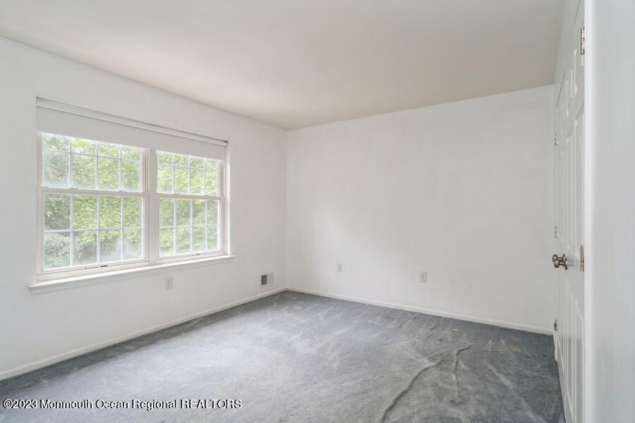 8 Dominion Drive Jackson, NJ 08527 - Photo 20 of 34 Bedroom