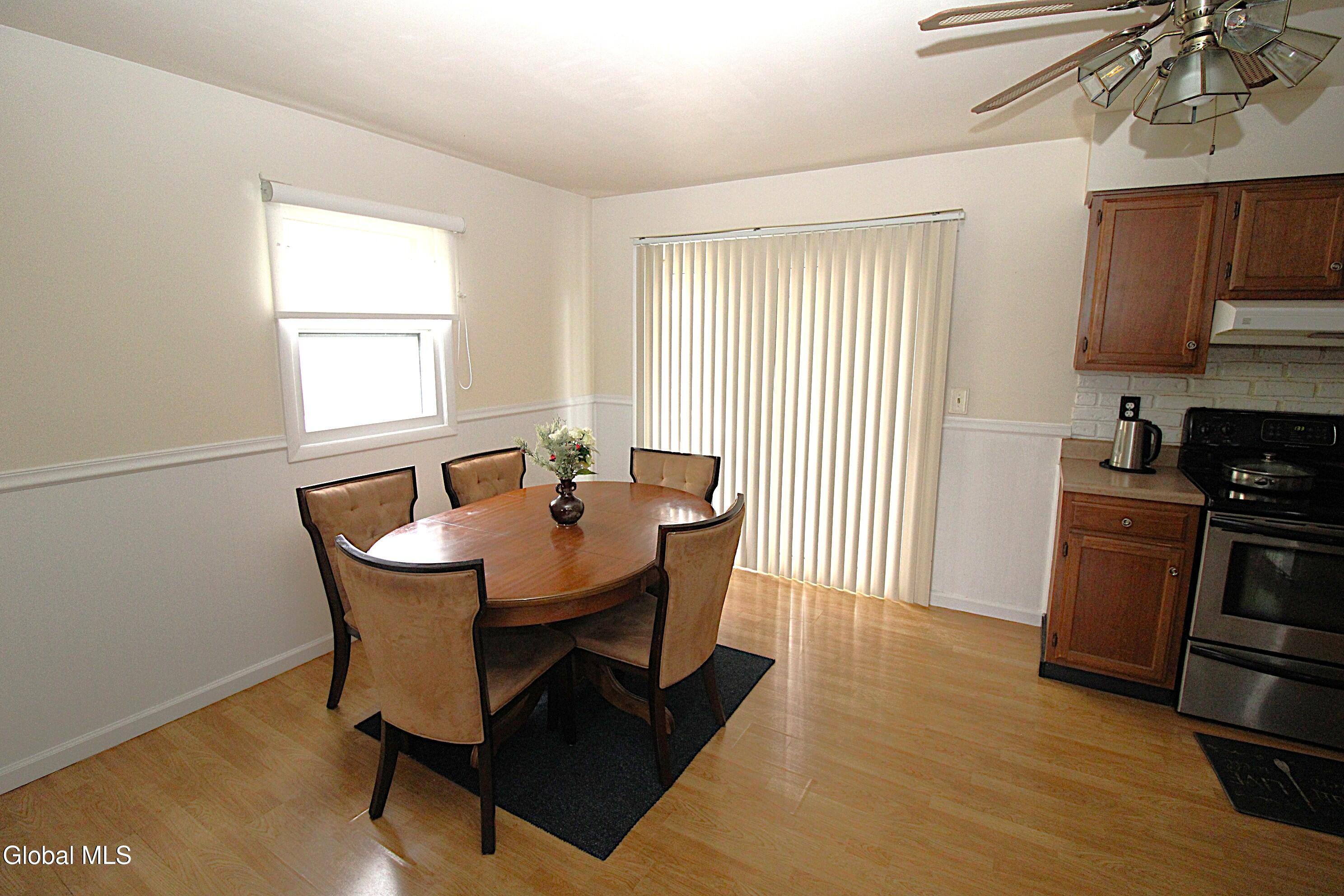 9 Hudson Avenue Colonie, NY 12110 - Photo 5 of 16 IMG_3380 c