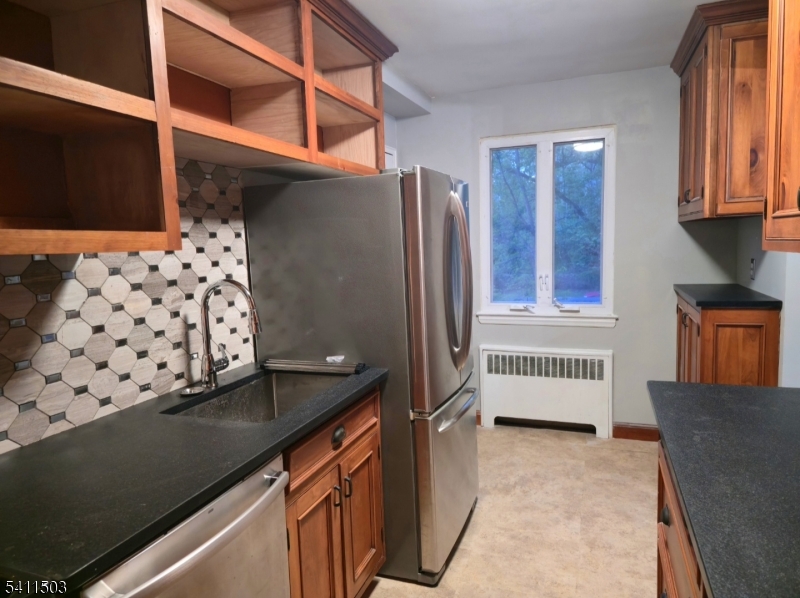 72 Troy Drive, Unit D Springfield, NJ 07081 - Photo 10 of 17