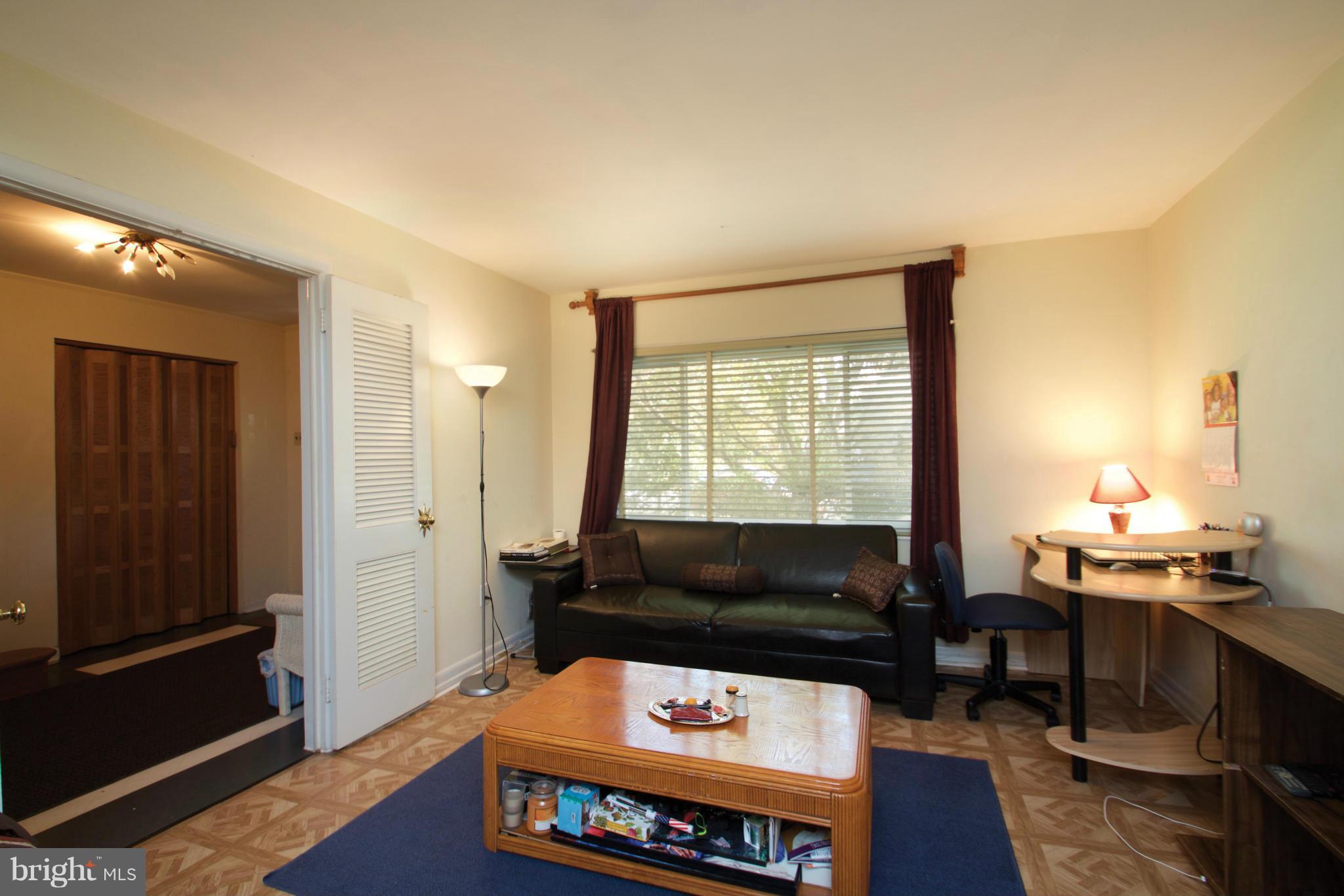 2501 Spencer Road Silver Spring, MD 20910 - Photo 5 of 19 Family Room