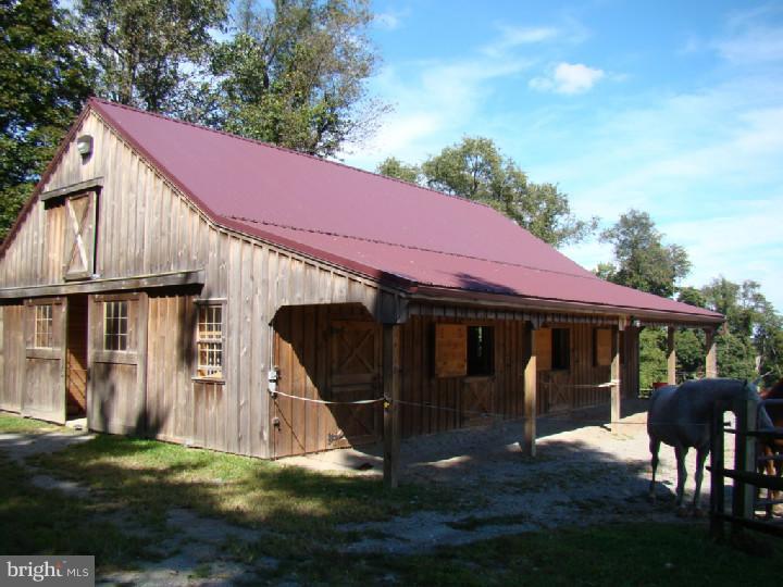 516 St Matthews Road Chester Springs, PA 19425 - Photo 19 of 25 Barn