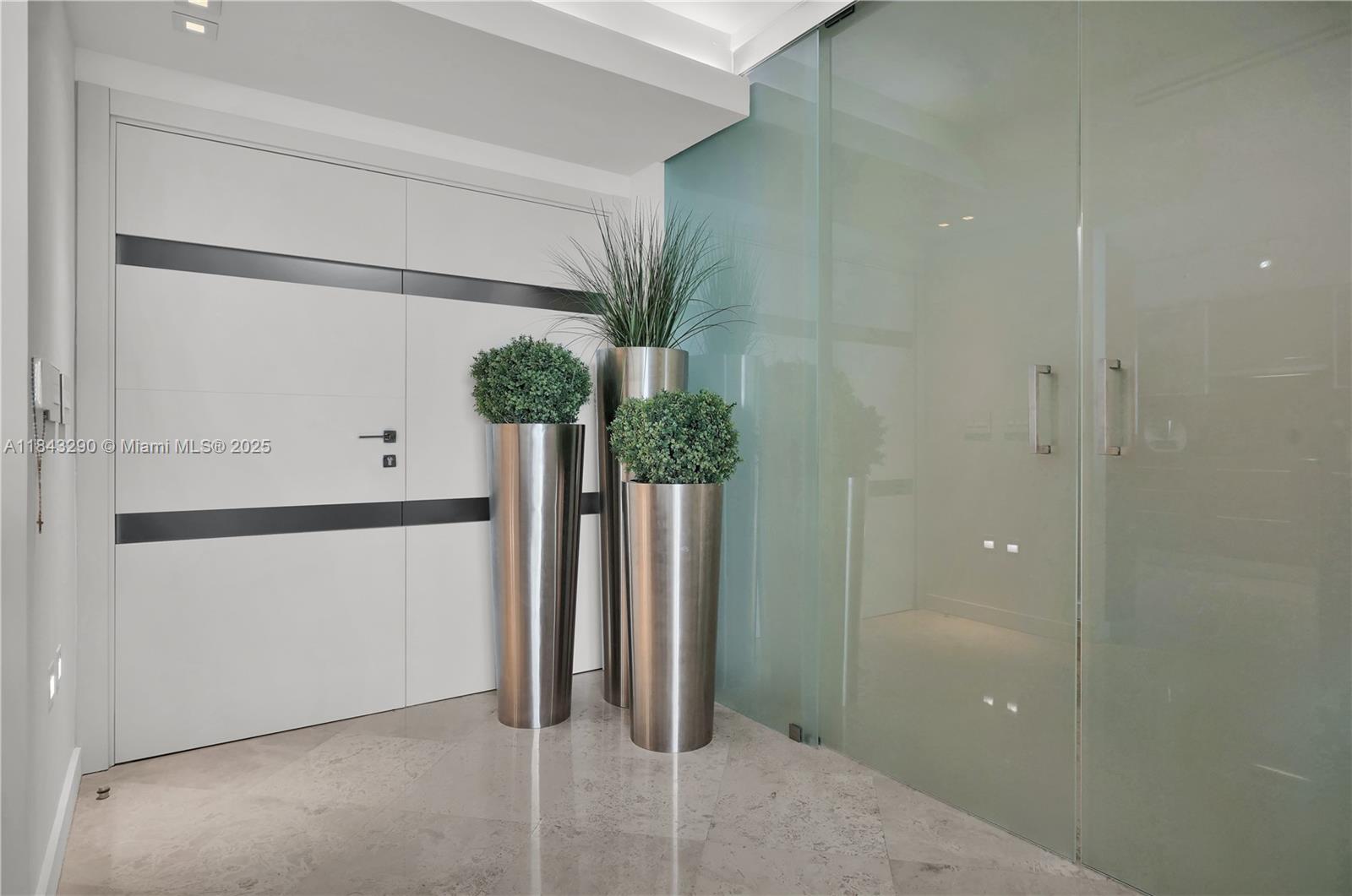 1331 Brickell Bay Drive, Unit 4303 Miami, FL 33131 - Photo 29 of 41 a view of a bathroom