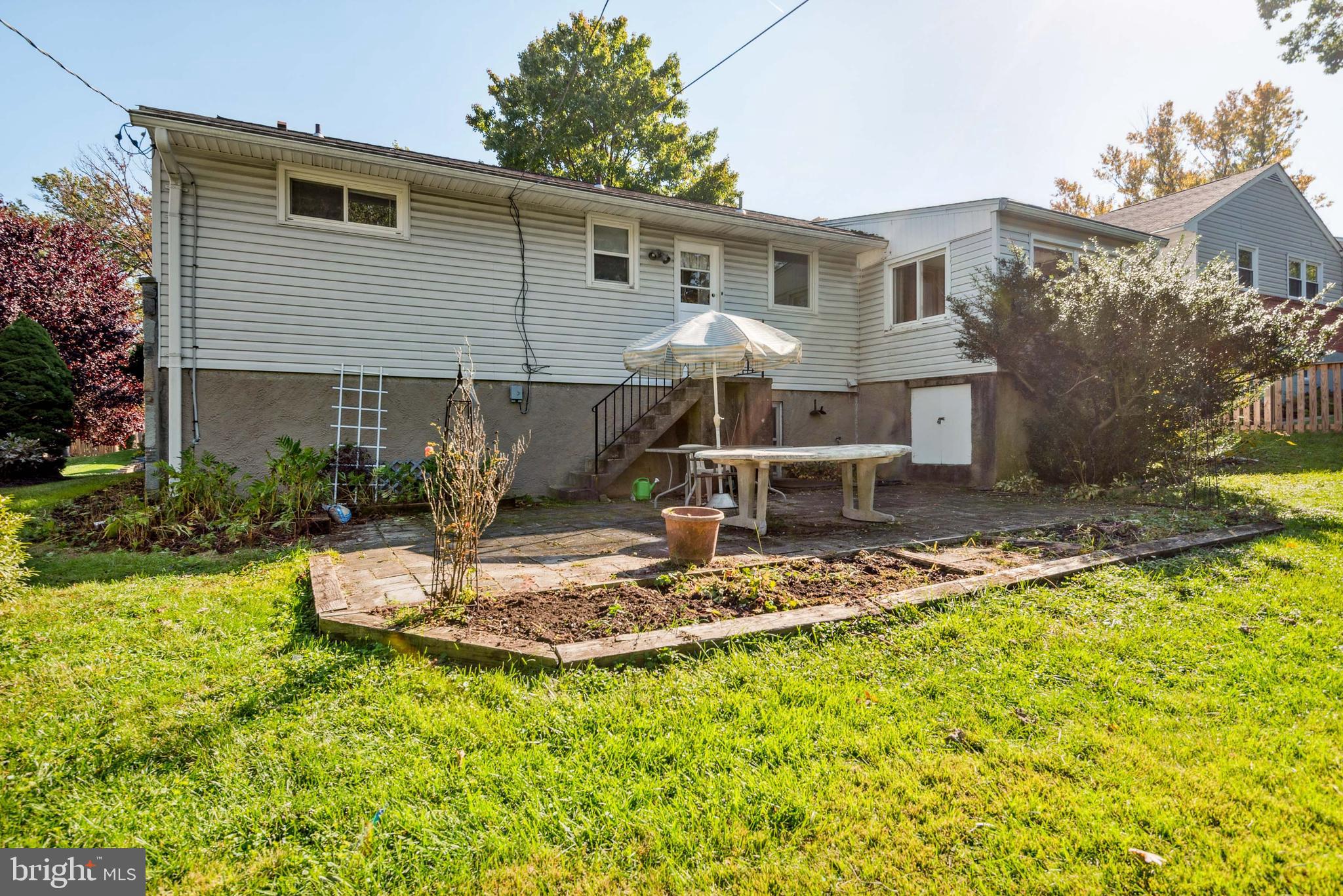 22 Croftley Road Lutherville-Timonium, MD 21093 - Photo 12 of 50 Outdoor patio