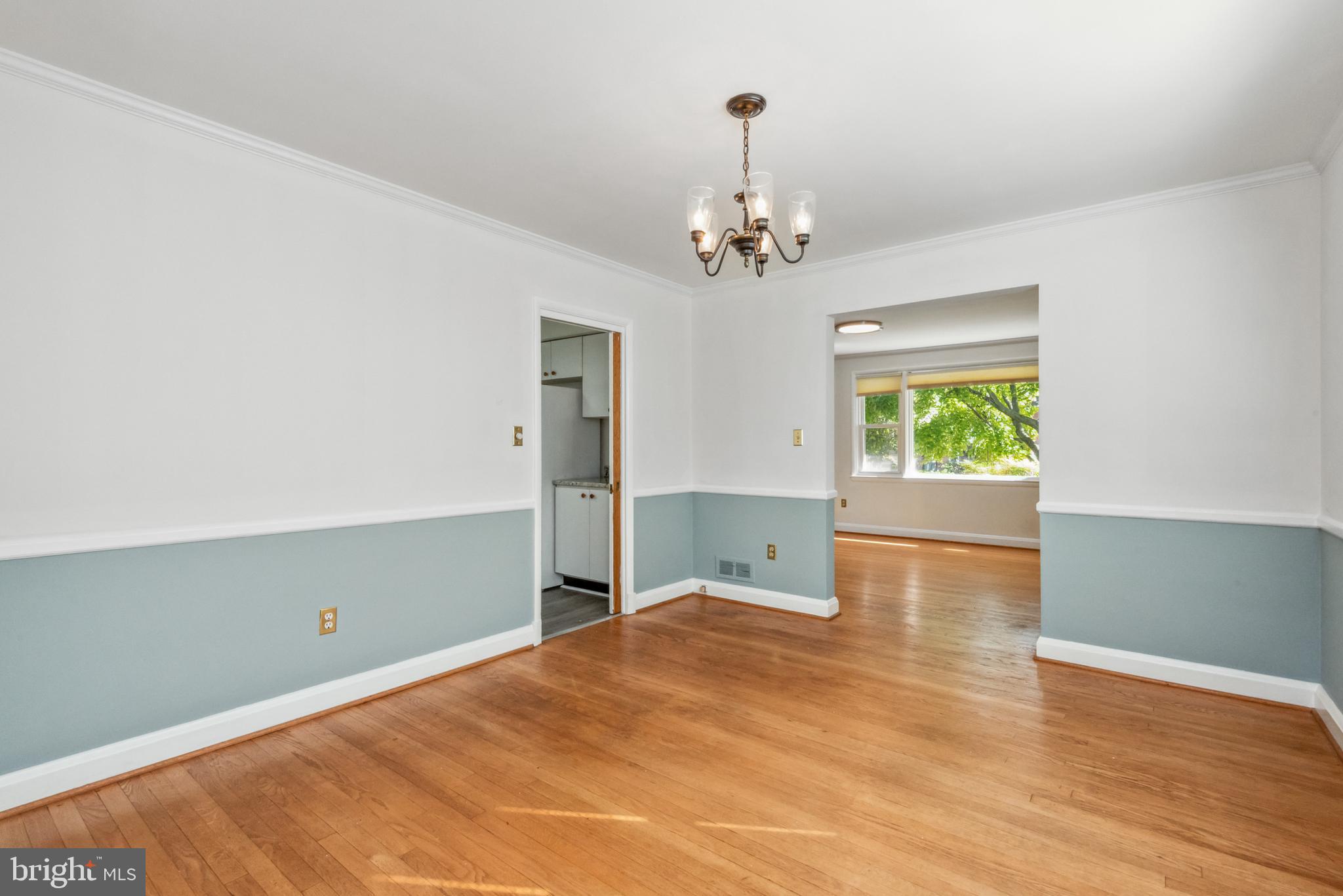 22 Croftley Road Lutherville-Timonium, MD 21093 - Photo 31 of 50 Dining Room