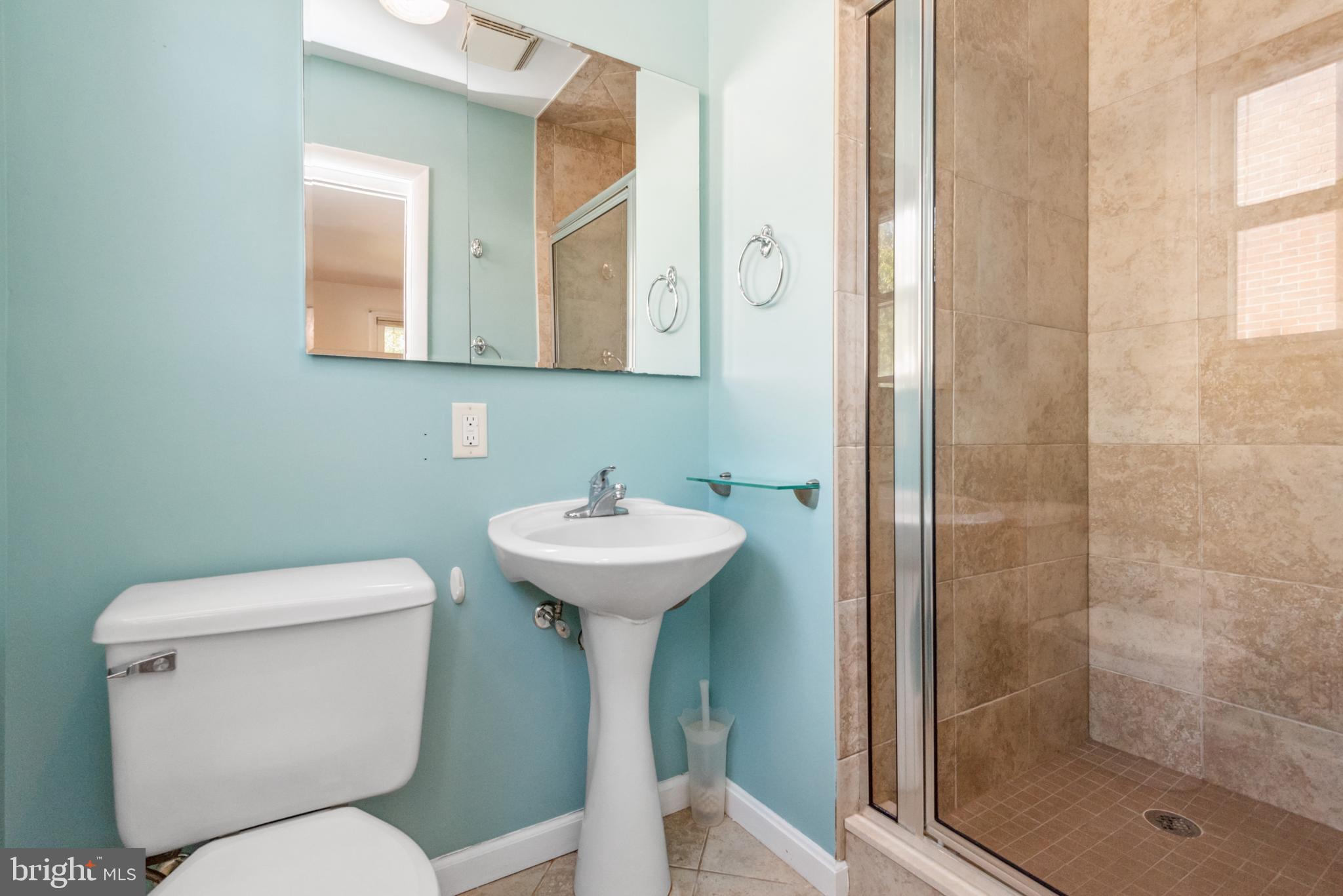 22 Croftley Road Lutherville-Timonium, MD 21093 - Photo 10 of 50 Primary Bath