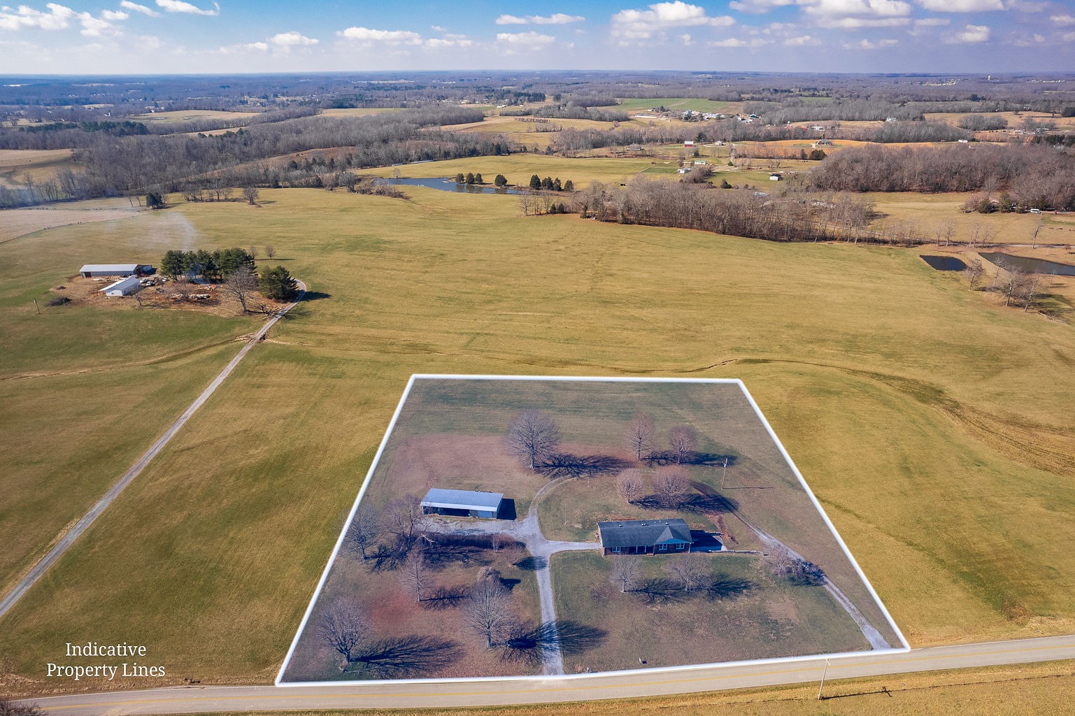 6401 Lucky Road McMinnville, TN 37110 - Photo 3 of 50 a view of a swimming pool