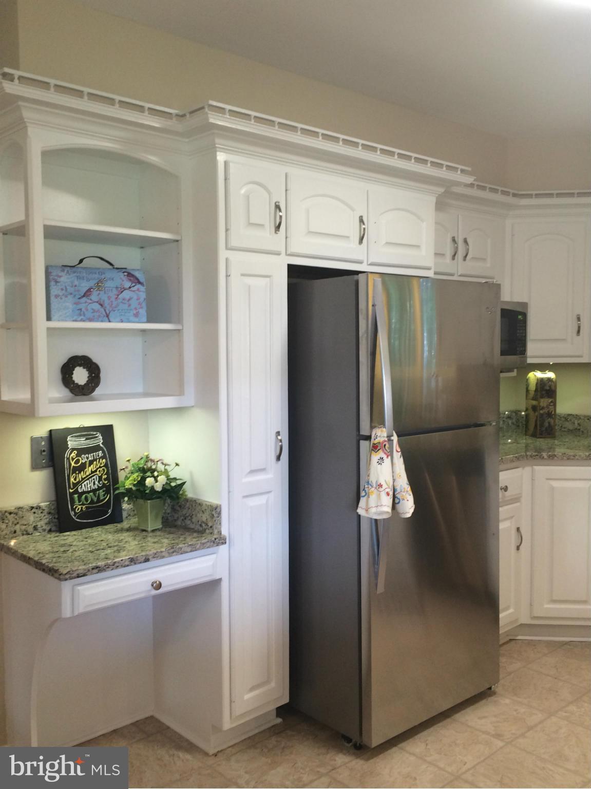 8109 Rocky Springs Road Frederick, MD 21702 - Photo 9 of 23 Kitchen