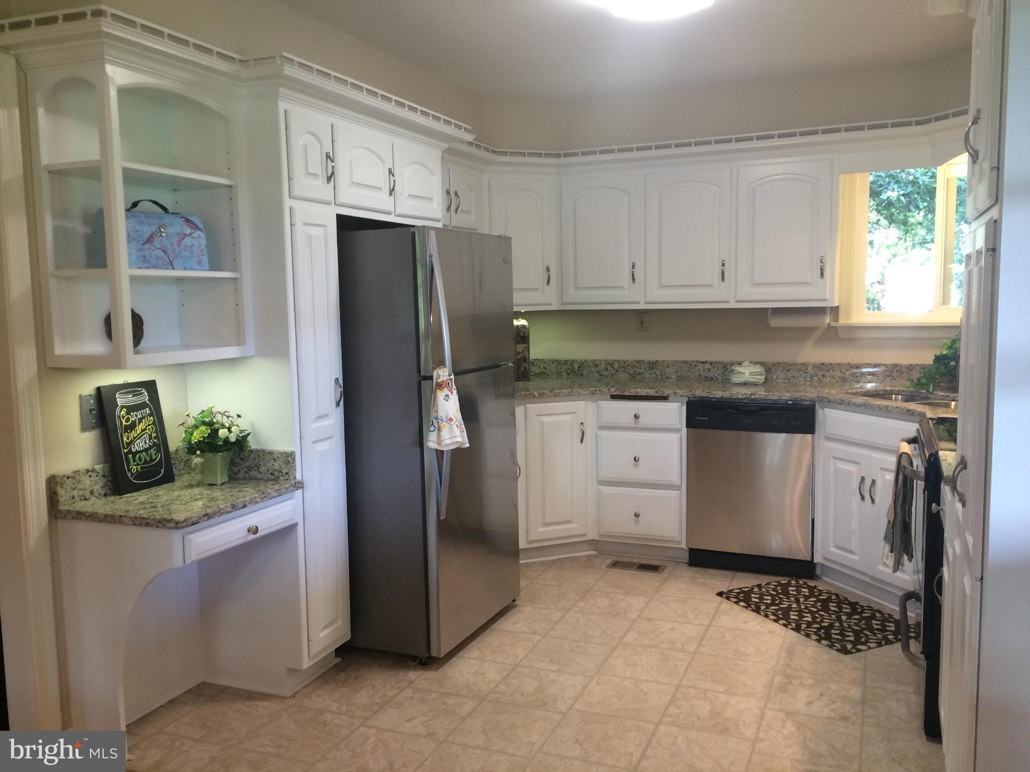 8109 Rocky Springs Road Frederick, MD 21702 - Photo 10 of 23 Kitchen