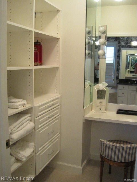 4647 Oakhurst Ridge Road, Unit 242 Clarkston, MI 48348 - Photo 13 of 25 Makeup Room