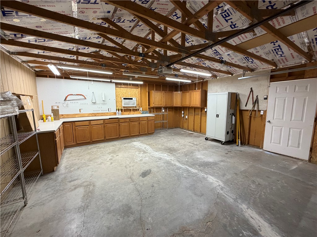 1985 Laguna Road Mohave Valley, AZ 86440 - Photo 68 of 83 Garage/workshop