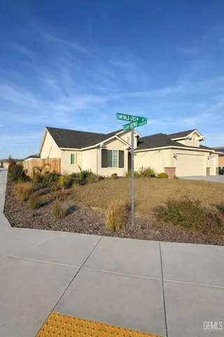 $489,990 | Undisclosed Address, Bakersfield, CA 93313