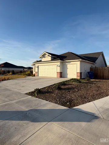 $489,990 | Undisclosed Address, Bakersfield, CA 93313