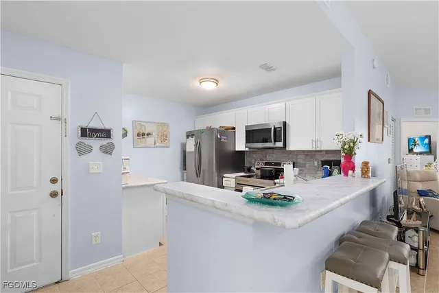 $209,900 | 4214 Bellasol Circle, Unit 814, Fort Myers, FL 33916