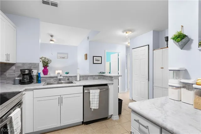 $209,900 | 4214 Bellasol Circle, Unit 814, Fort Myers, FL 33916