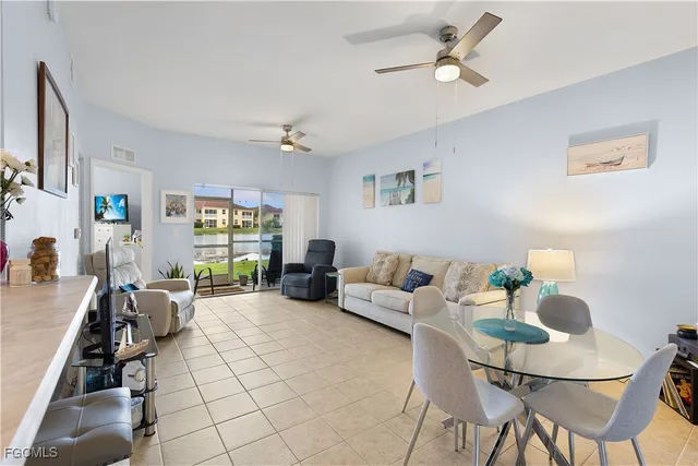 $209,900 | 4214 Bellasol Circle, Unit 814, Fort Myers, FL 33916