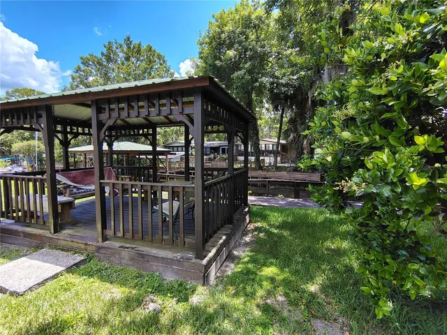 $139,000 | 52 Outlet Drive, Lake Panasoffkee, FL 33538