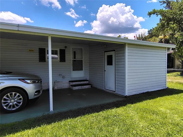 $139,000 | 52 Outlet Drive, Lake Panasoffkee, FL 33538