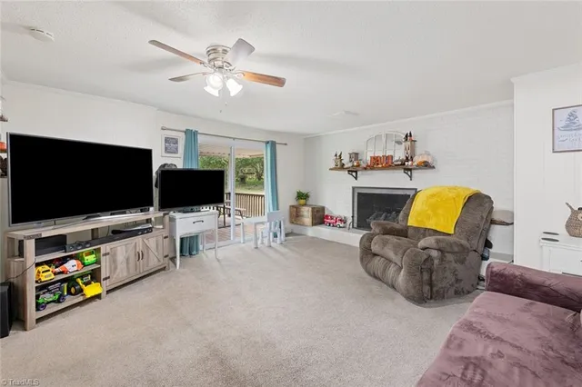 $327,000 | 829 Highway 62, Pleasant Garden, NC 27313