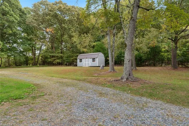 $327,000 | 829 Highway 62, Pleasant Garden, NC 27313