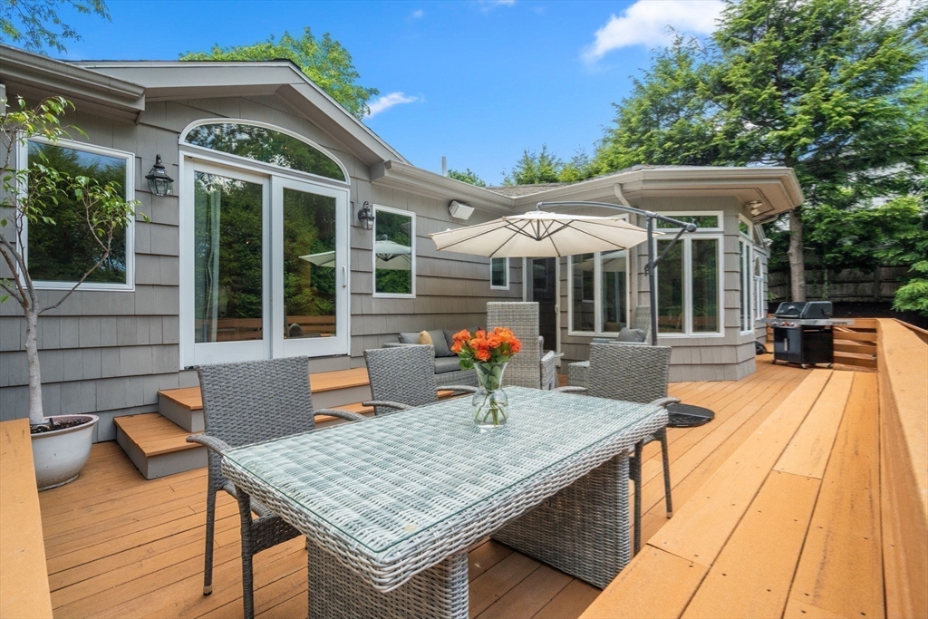 176 Paulson Road Newton, MA 02468 - Photo 19 of 23
