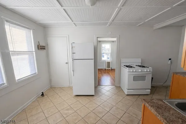 $2,000 | 46 Norwood Avenue, Irvington, NJ 07111