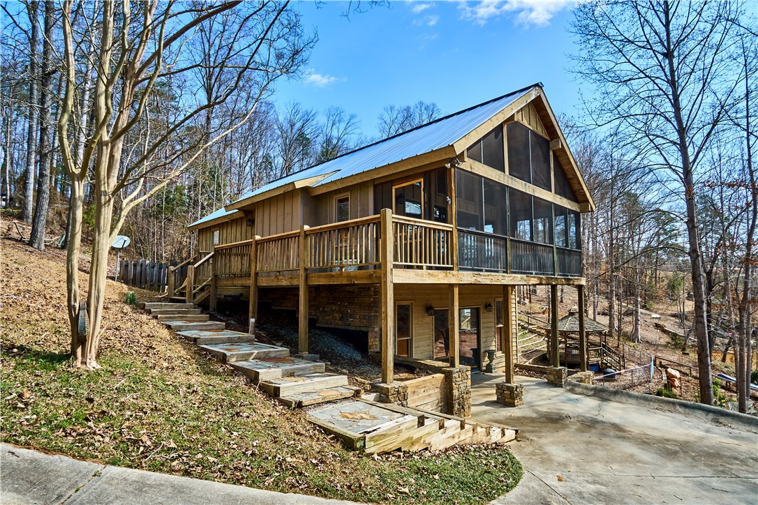 515 Inlet Drive, Unit SENECA Seneca, SC 29672 - Photo 5 of 22 Gallery Image 5