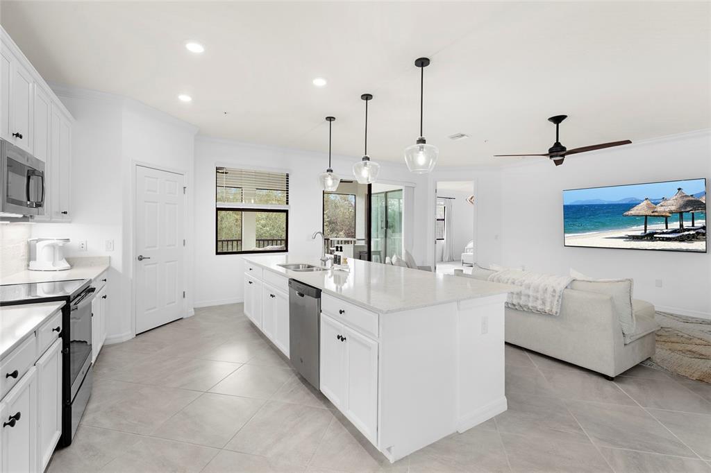 12490 Ghiberti Circle, Unit 201 Venice, FL 34293 - Photo 24 of 76