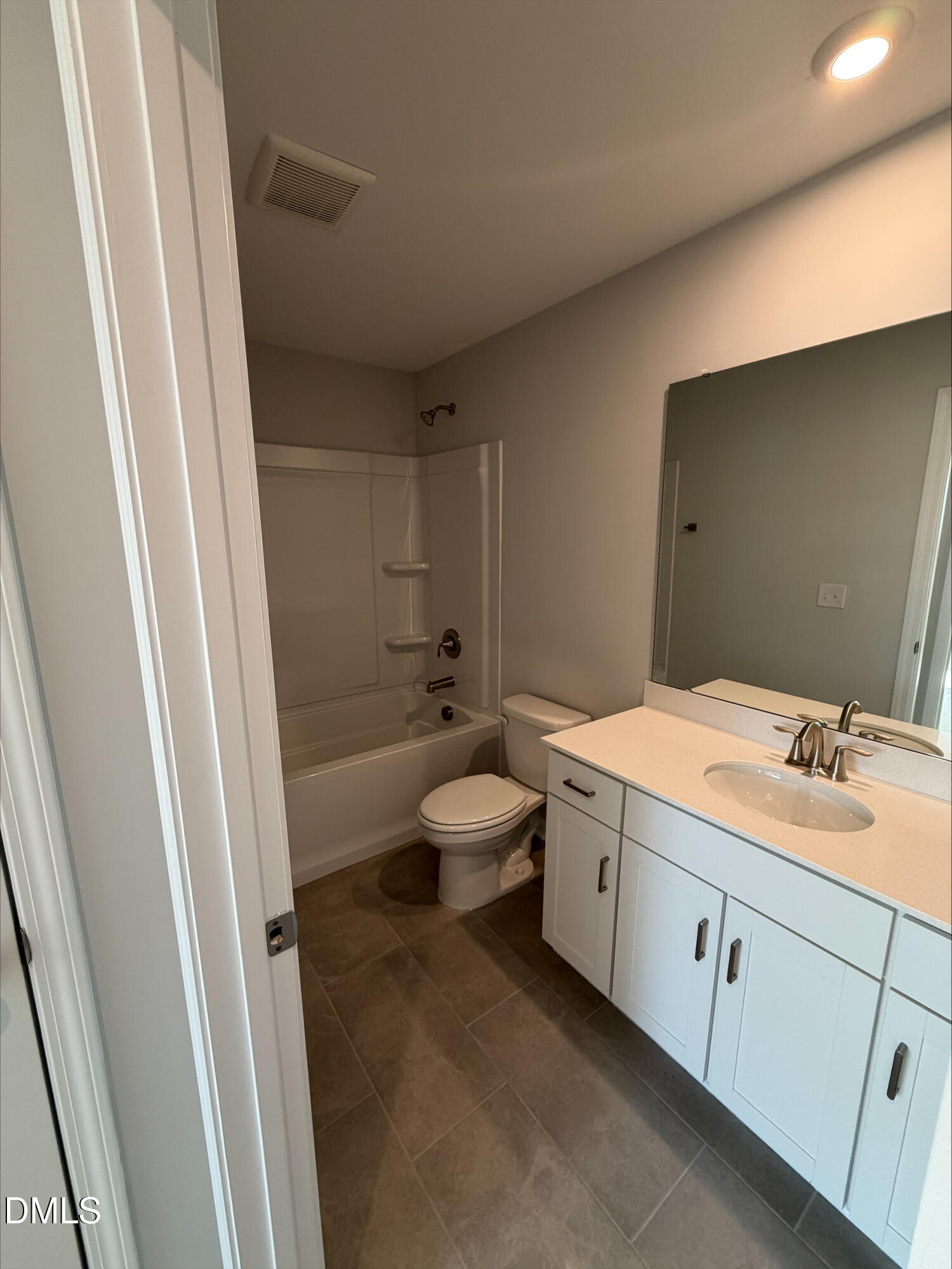 565 Marthas View Way Wake Forest, NC 27587 - Photo 15 of 17 processed-F6D3C7A1-4D54-4FA9-94DF-B25D73