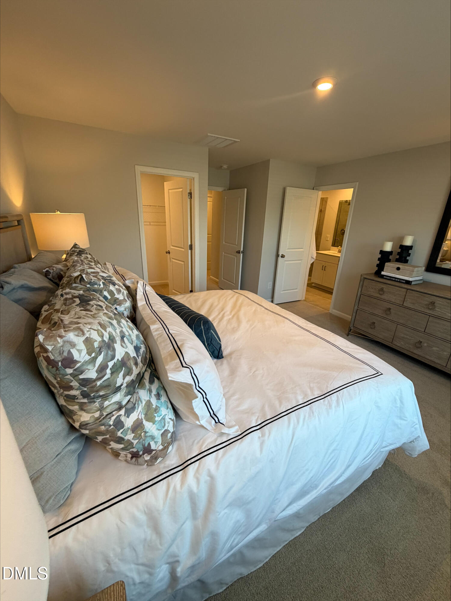 565 Marthas View Way Wake Forest, NC 27587 - Photo 6 of 17 processed-0AEE2FCC-7E5A-40D6-AE77-21EBA9