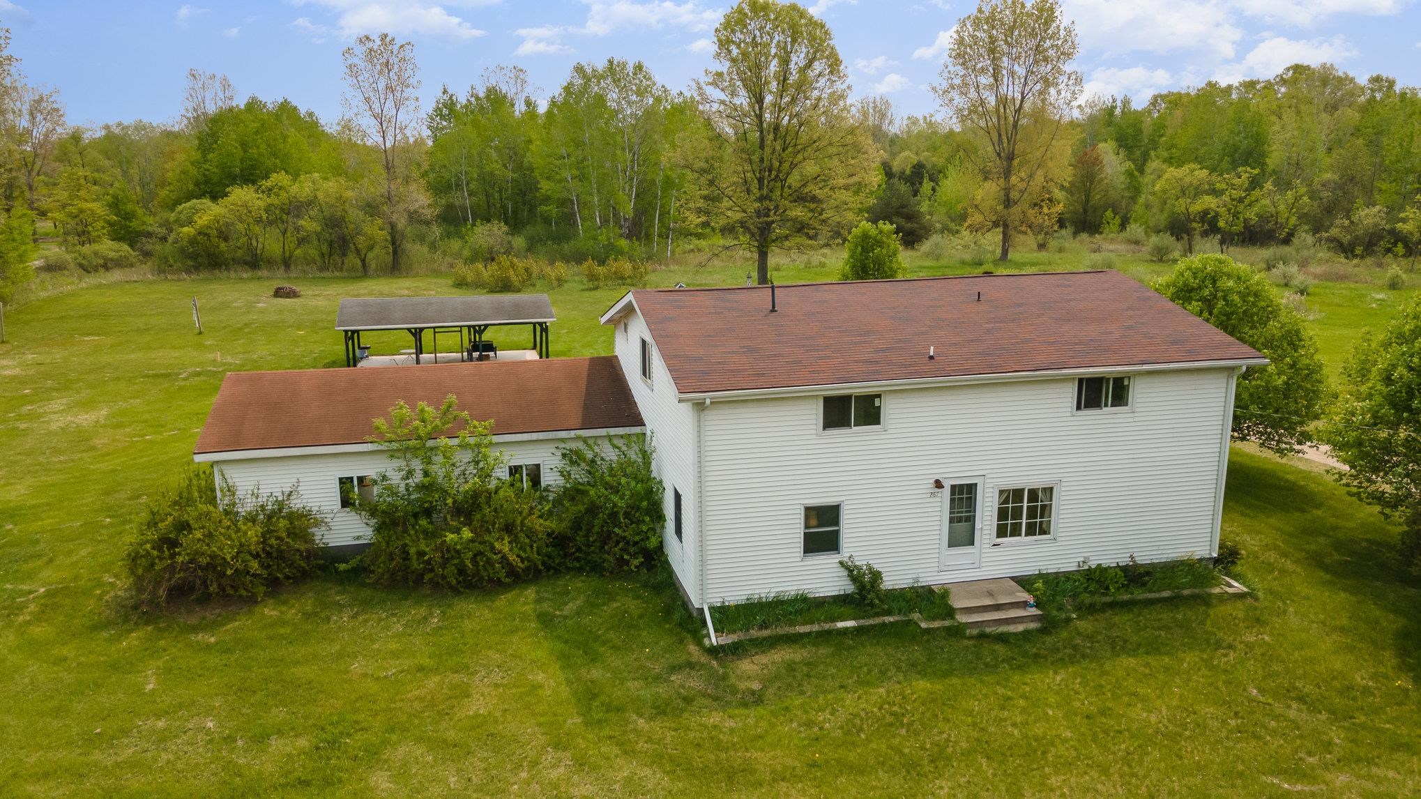 267 South 7 Mile Road Midland, MI 48640 - Photo 38 of 44